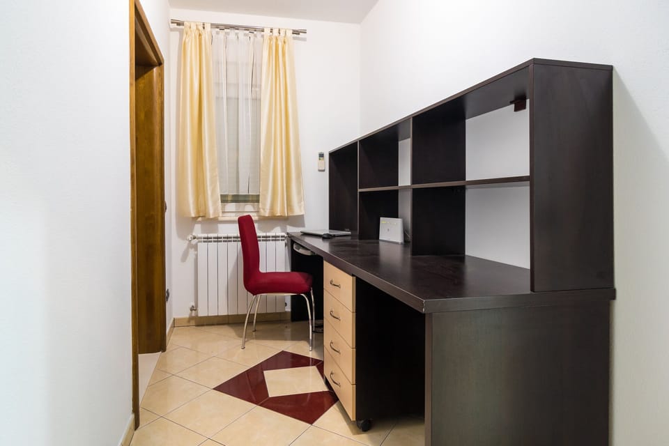 Villa | 7 bedrooms, individually decorated, individually furnished, desk