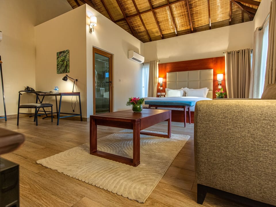 Superior Studio Cottage | Iron/ironing board, free WiFi, bed sheets