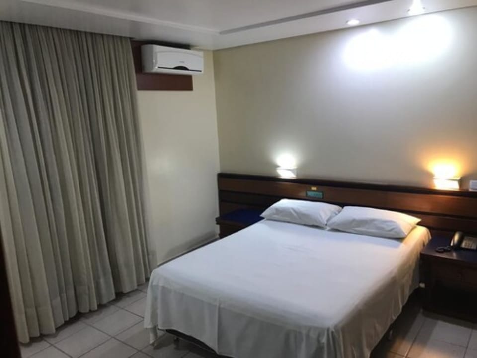 Minibar, desk, free WiFi, bed sheets
