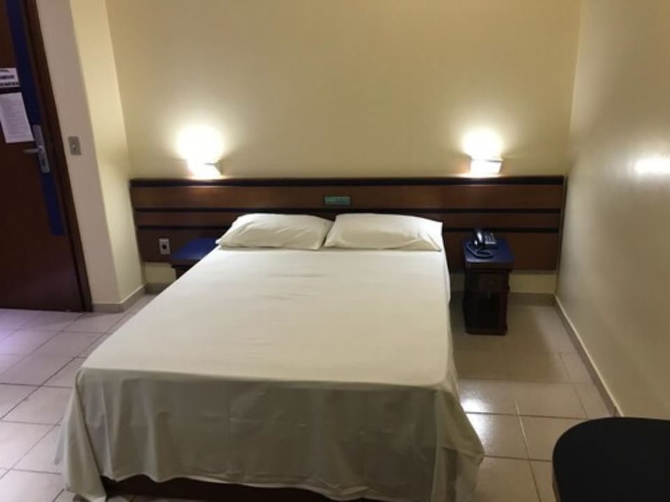 Minibar, desk, free WiFi, bed sheets