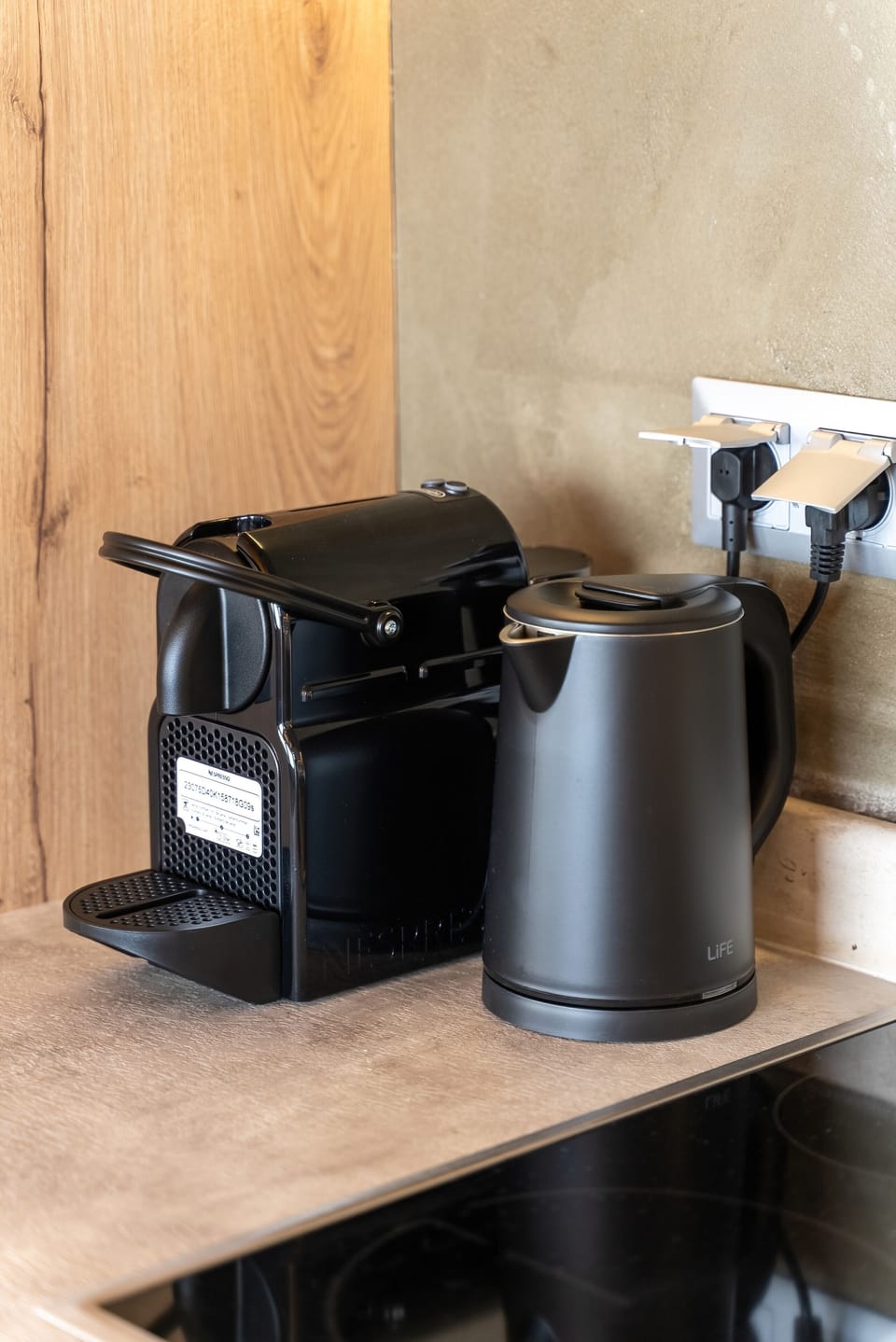 Coffee machine and kettle