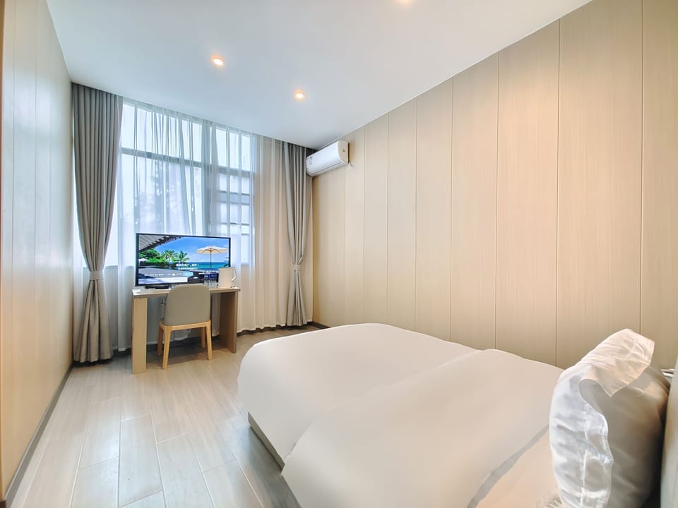 Economy Apartment | 1 bedroom, WiFi (free), bed sheets
