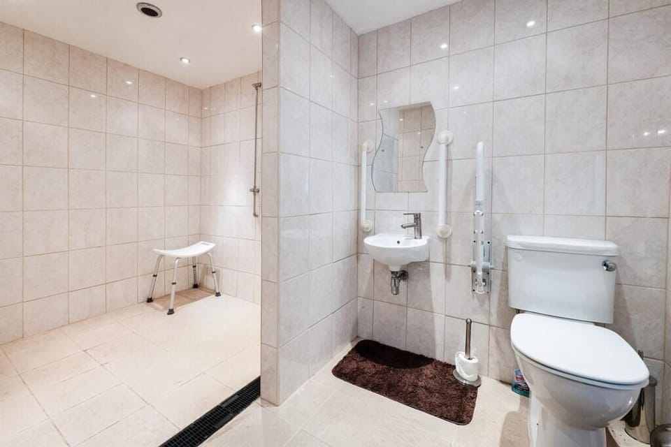 Archway Guesthouse Bed and Breakfast in Grantham