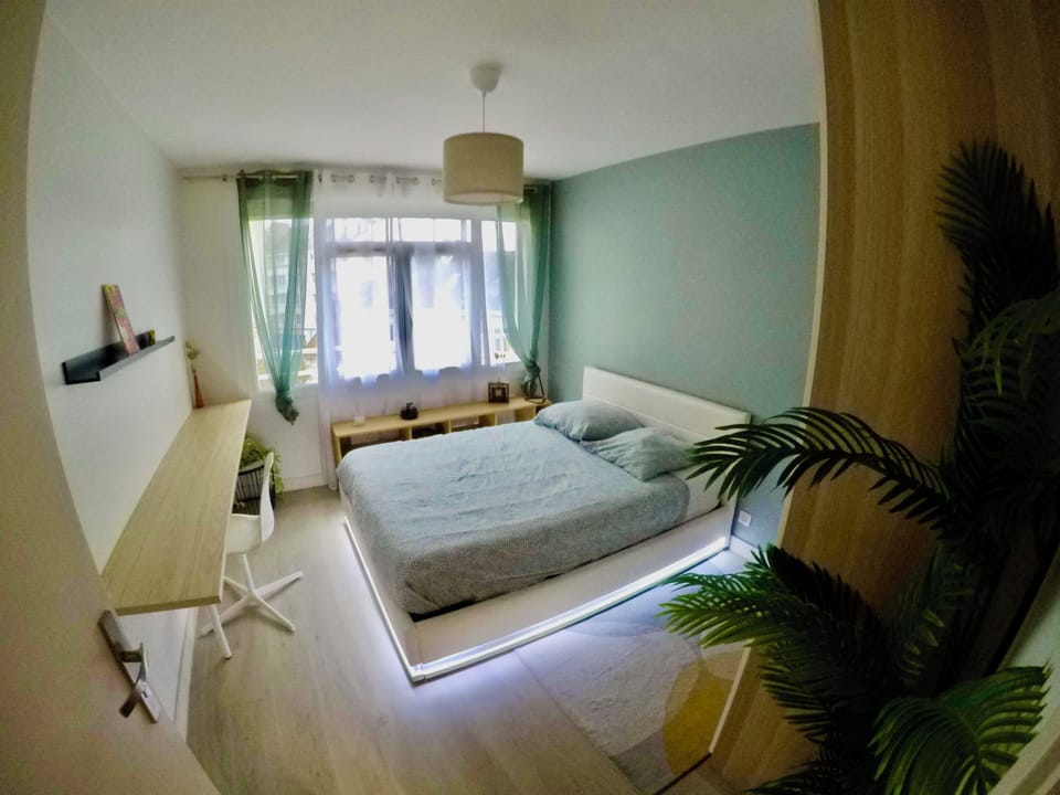 Comfort Room, 1 King Bed | Free WiFi