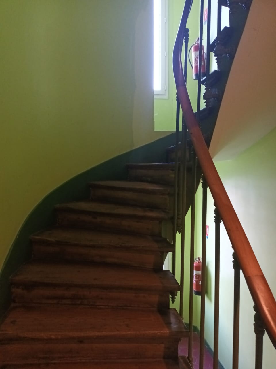 Basic Single Room, 1 Double Bed | Free WiFi, bed sheets