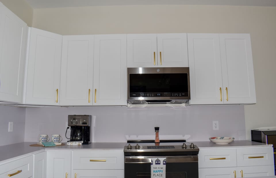  GE Monogram electric stove/oven and microwave