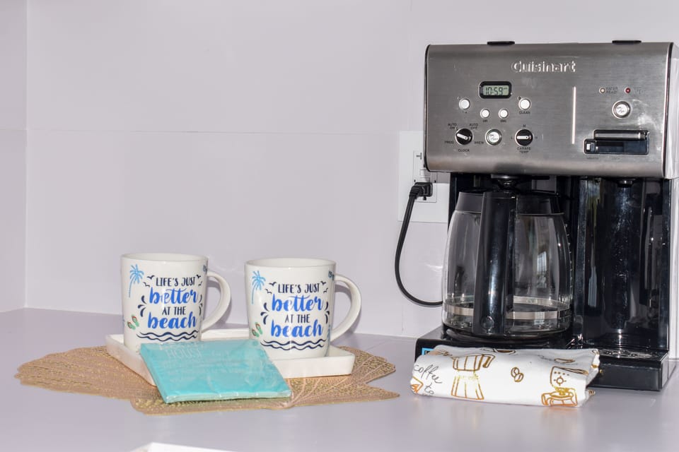Cuisinart coffee maker for a delicious cup of "Joe" to start your morning