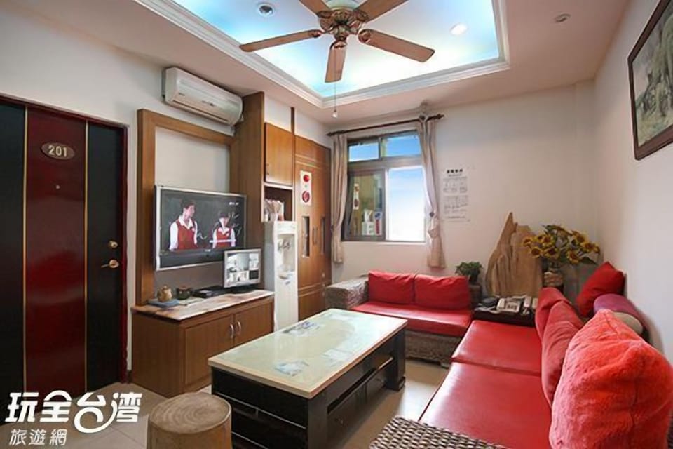 Seashell Bay Hotel Bed and Breakfast in Hengchun Township