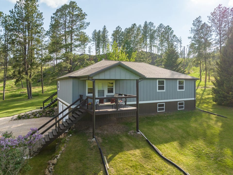 4 bedroom house with garage for gaming and overflow extra beds