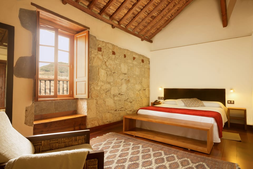 Superior Double Room | Minibar, in-room safe, desk, free WiFi