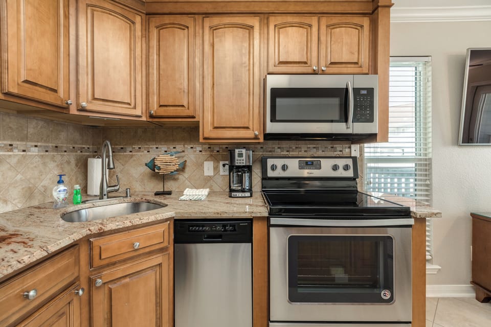 Fully equipped kitchen for meals