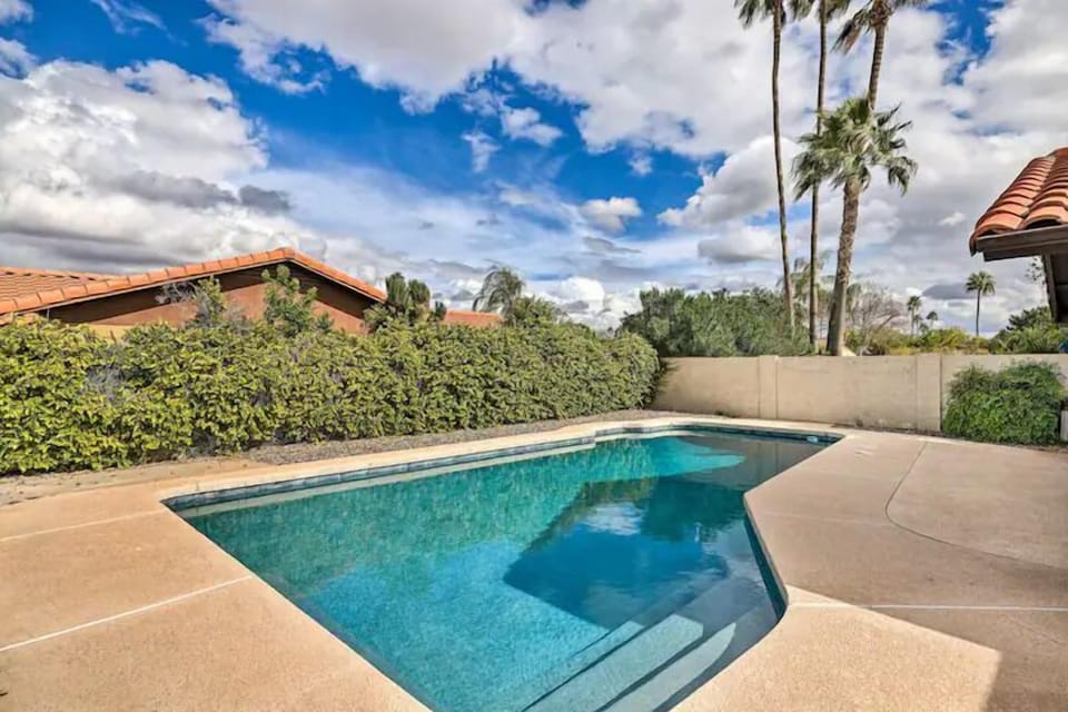 pool area