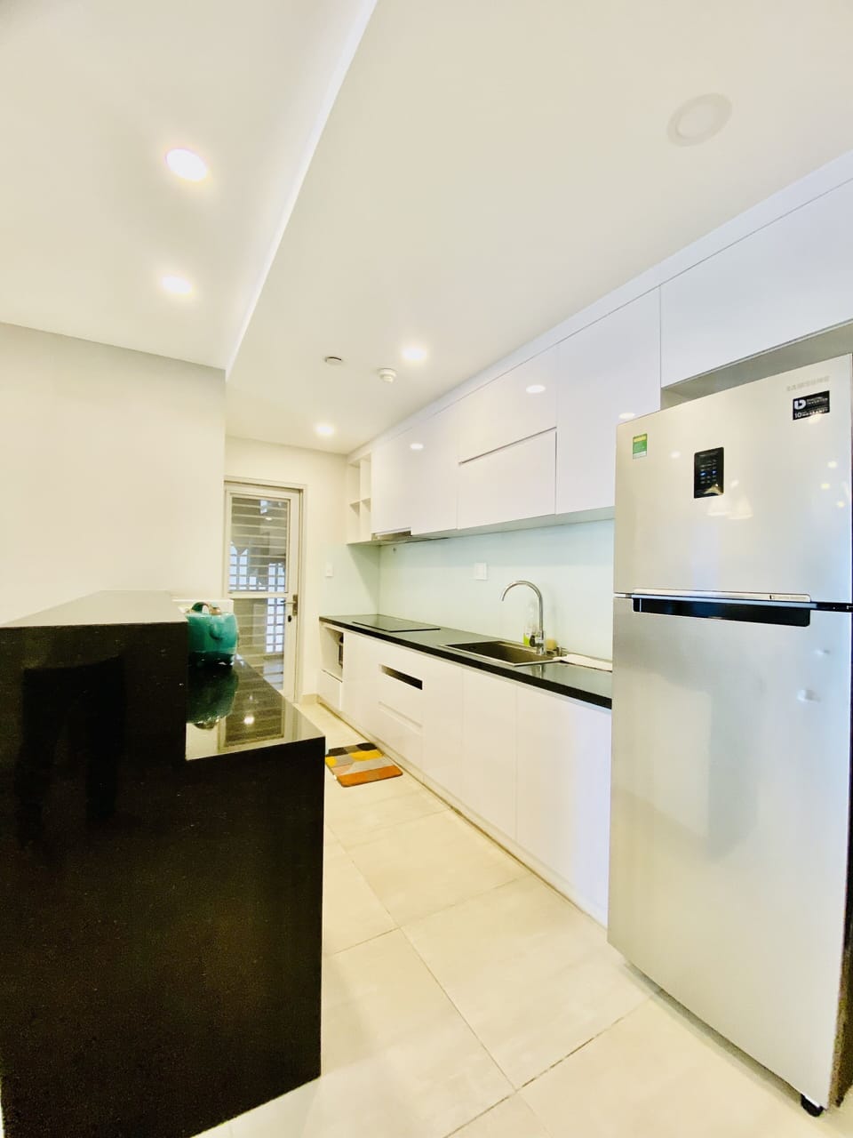 Standard Apartment | Private kitchen | Full-size fridge, microwave, stovetop, rice cooker