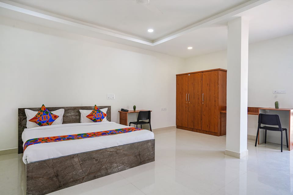 Deluxe Room | Egyptian cotton sheets, premium bedding, in-room safe, free WiFi