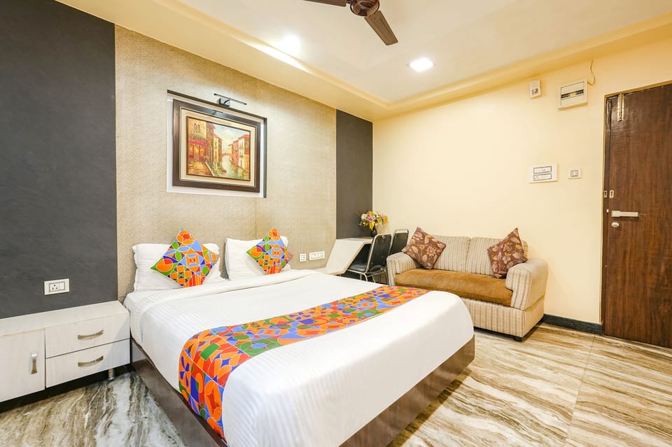 Premium Room | Egyptian cotton sheets, premium bedding, in-room safe, free WiFi