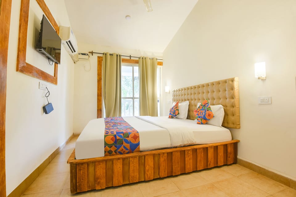 Deluxe Room | Egyptian cotton sheets, premium bedding, in-room safe, free WiFi