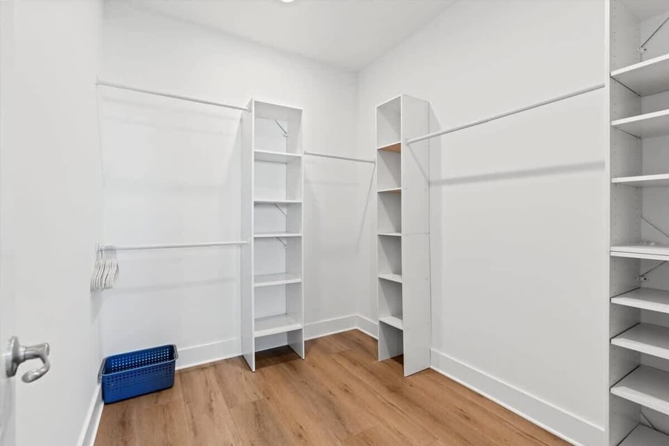 Primary Bedroom Closet