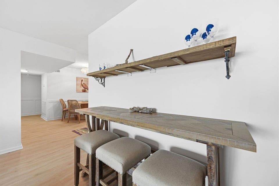 Additional Dining Space