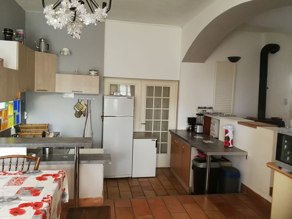Family Room | Private kitchen | Electric kettle