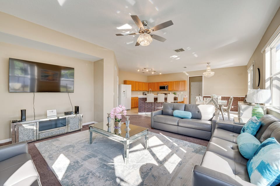 House (4 Bedrooms) | Interior
