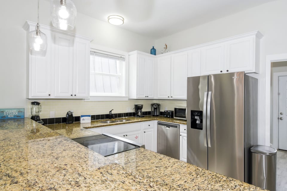 Pearl By The Sea - Kitchen