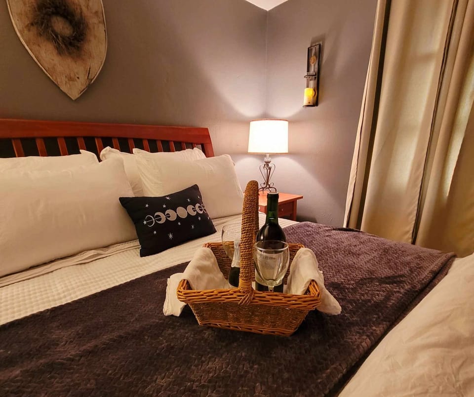 Egyptian cotton sheets, premium bedding, down comforters