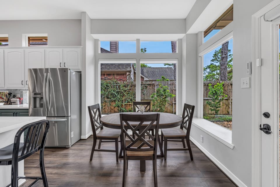 Breakfast Room