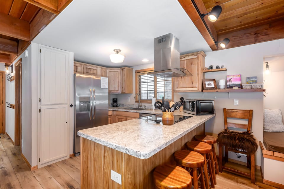 Kitchen - Main Level