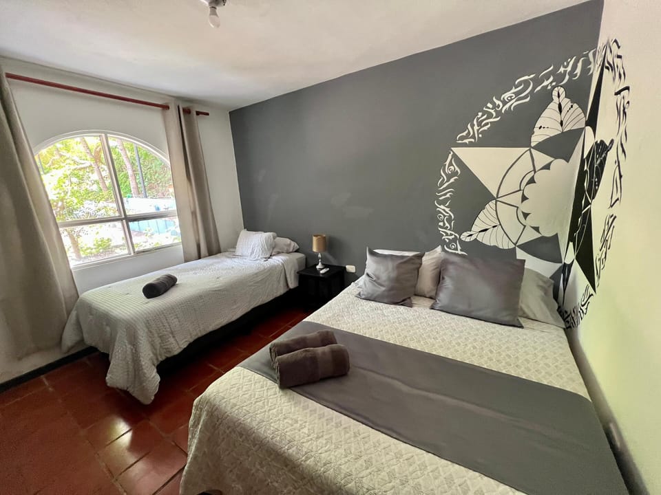Triple Room | Free WiFi, bed sheets