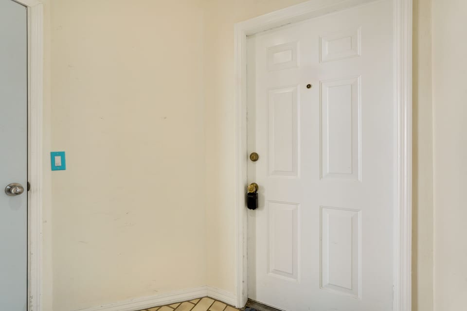 Unit Entrance