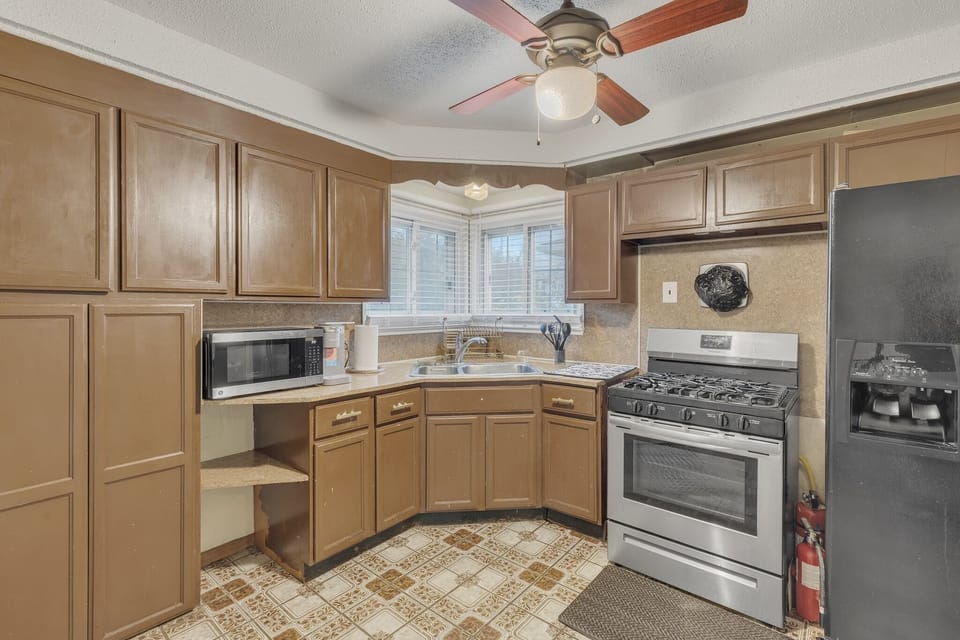 Indoors, Kitchen, Microwave, Oven, Ceiling Fan