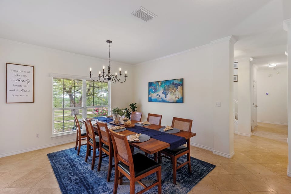 Formal Dining Room Seats 8