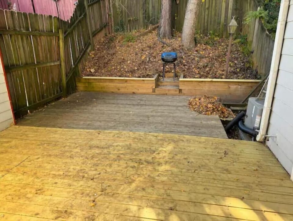 Deck from the living room. 2 grills - 1 electric & 1 charcoal - are available. 