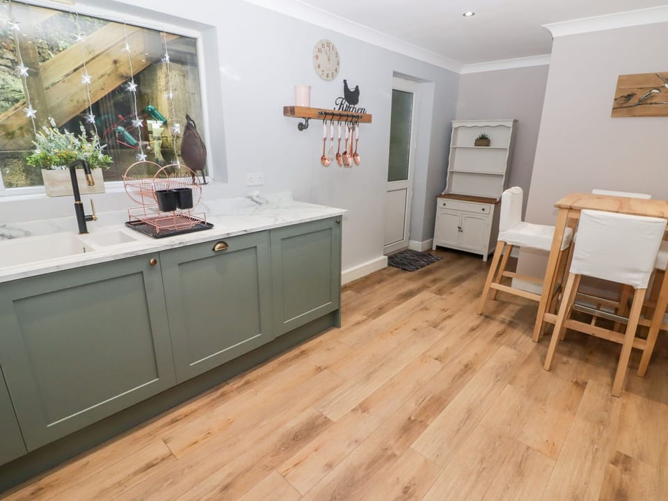 Fridge, dishwasher, electric kettle, toaster