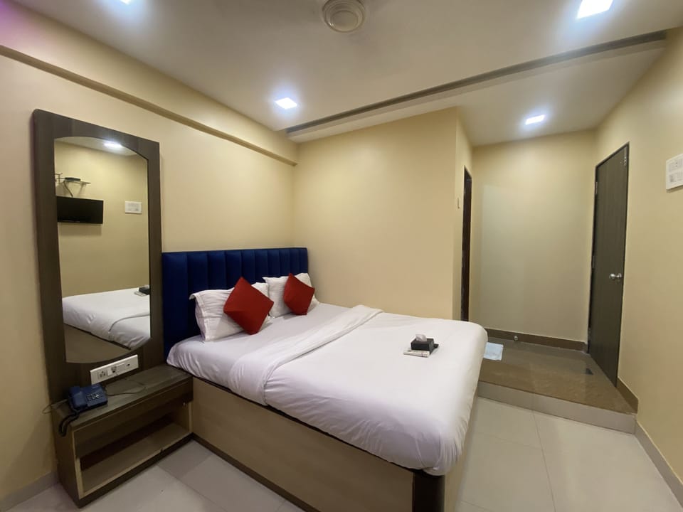 Deluxe Double Room | Free WiFi