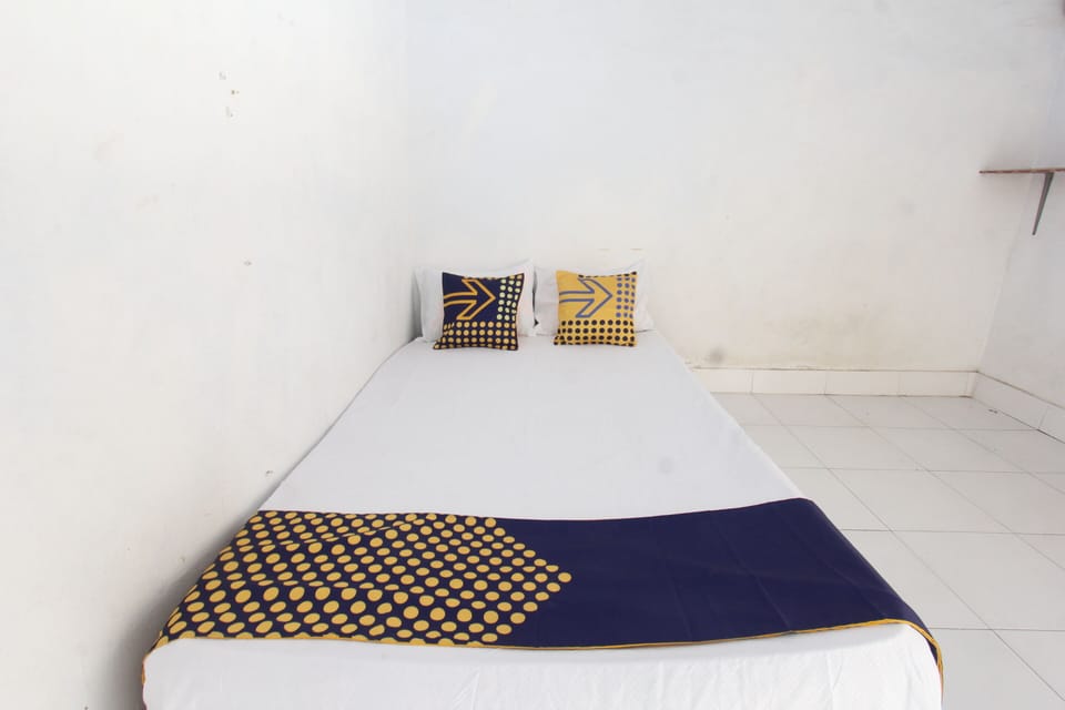 Deluxe Double Room | WiFi (free), bed sheets
