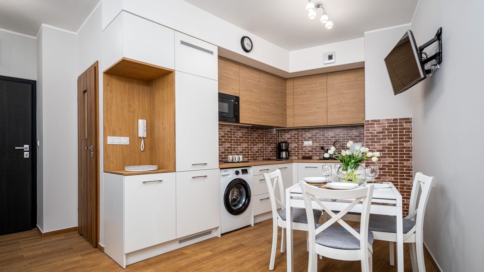 Studio (44) | Private kitchenette | Fridge, stovetop, electric kettle, toaster