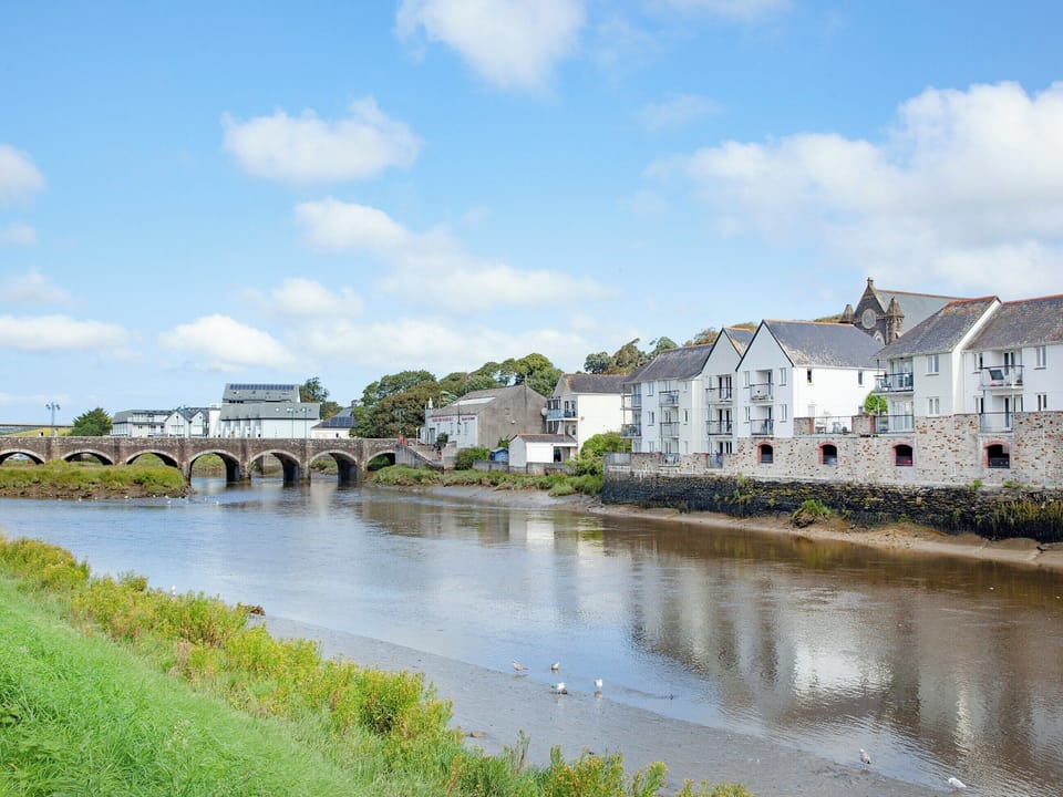 Surrounding area | 6 Camelside, Wadebridge