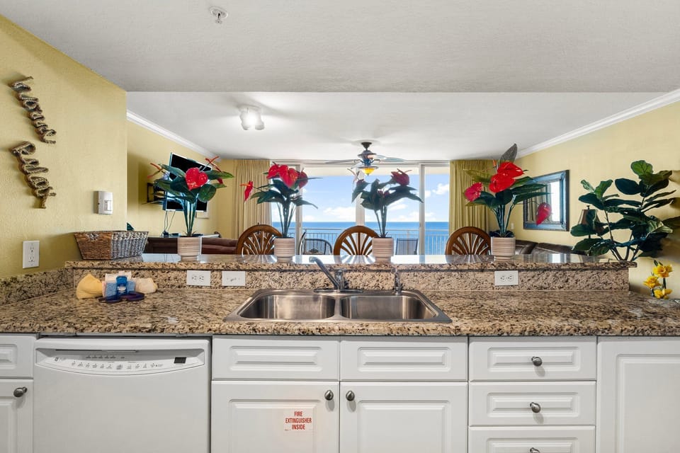 11-14700-Front-Beach-Rd-1834-10
