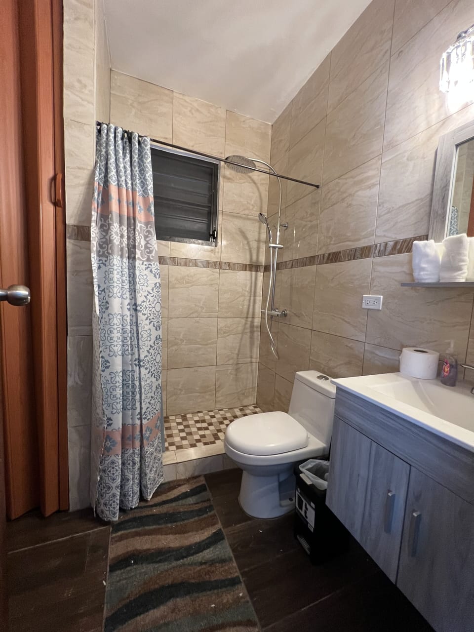 Restroom anenities