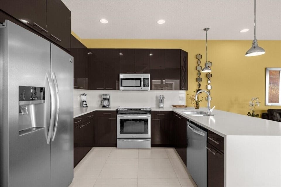 1521RetreatCircle(8)