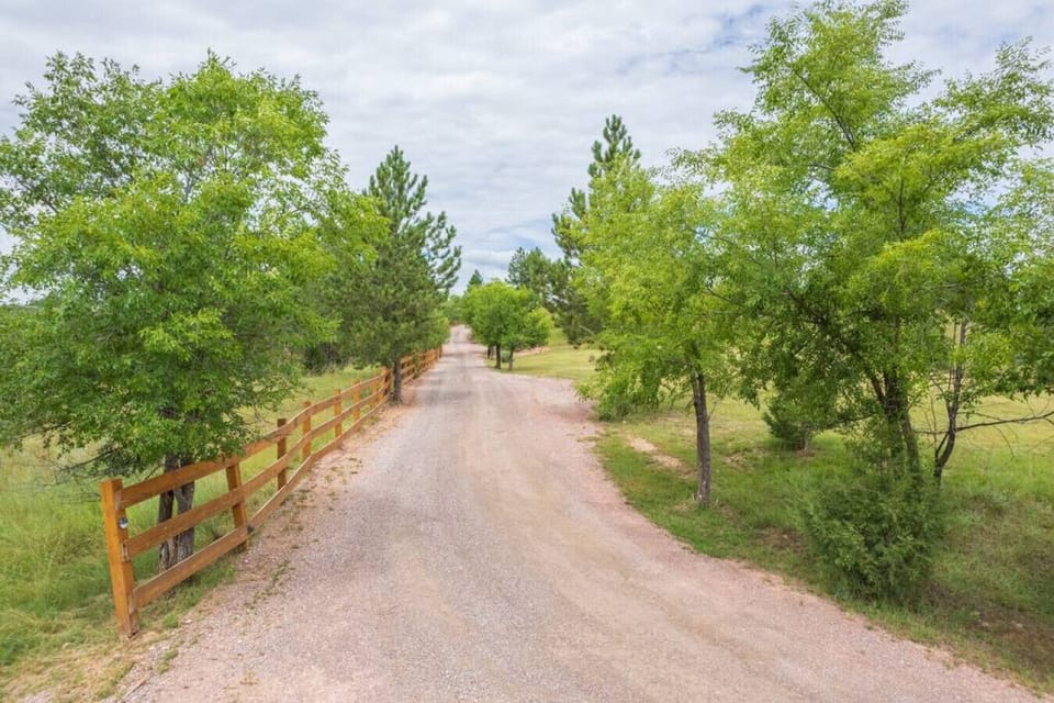 Feel the tension melt away as you wind up the driveway.