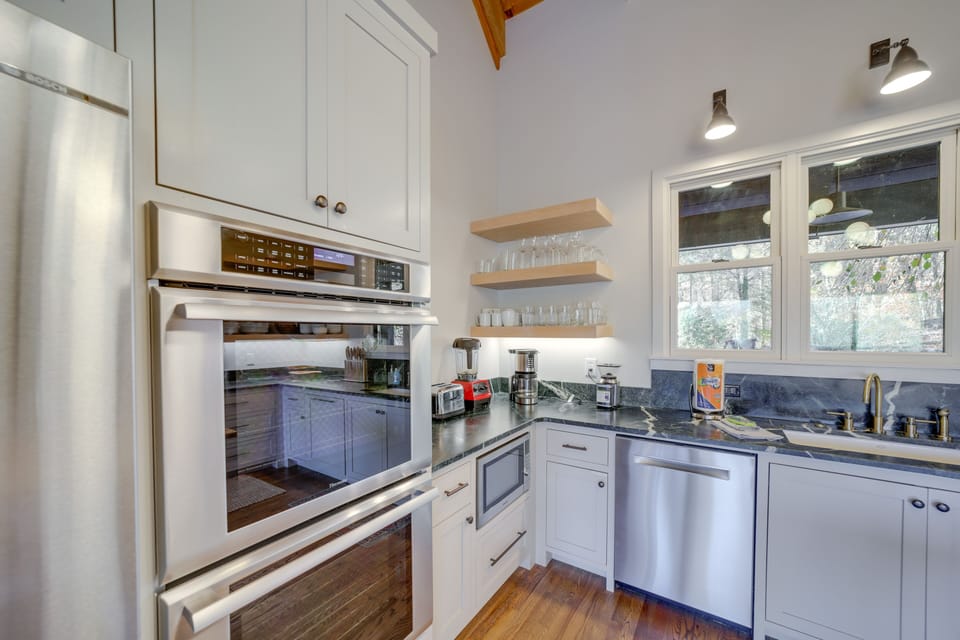 Kitchen | Coffee Maker | Dishwasher | Cooking Utensils | Blender | Kettle