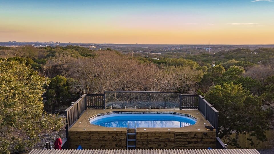 Magnificent infinity pool overlooking the  hill country