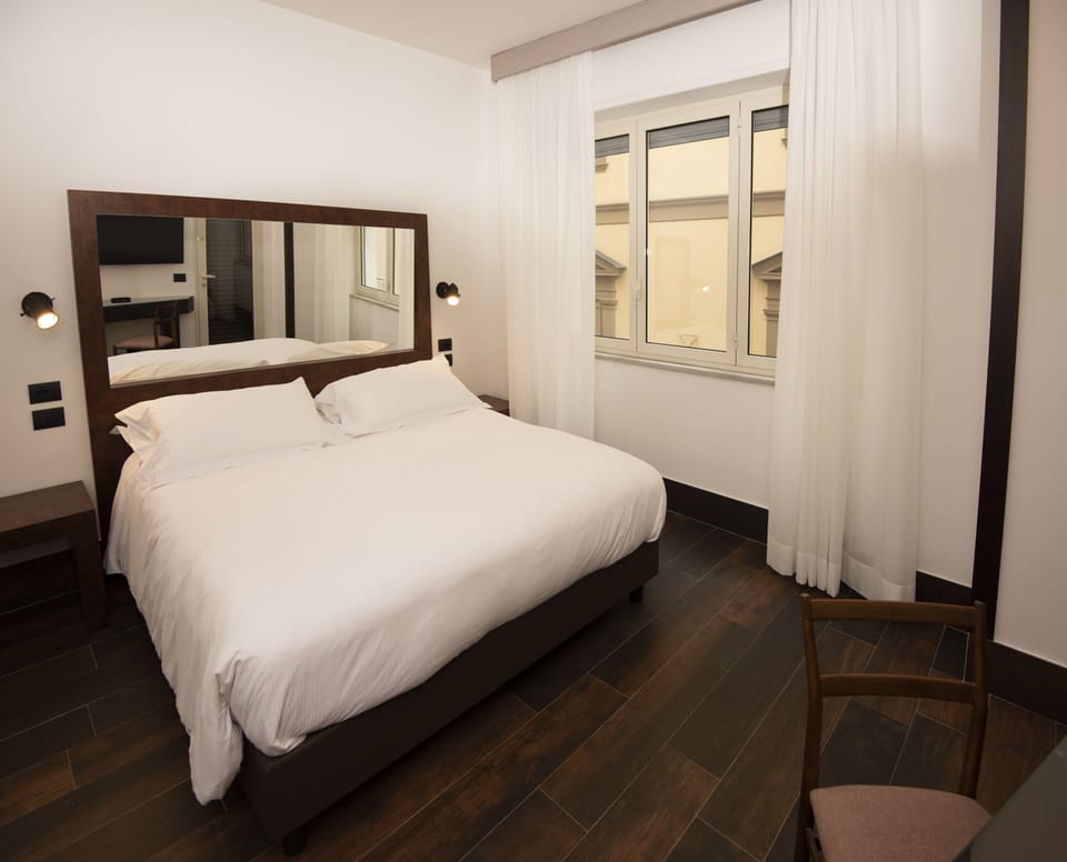 Comfort Double Room Single Use | Frette Italian sheets, premium bedding, down comforters, pillowtop beds