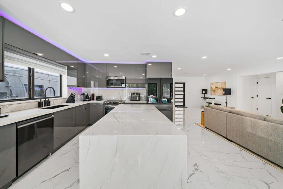 Fully stocked kitchen
