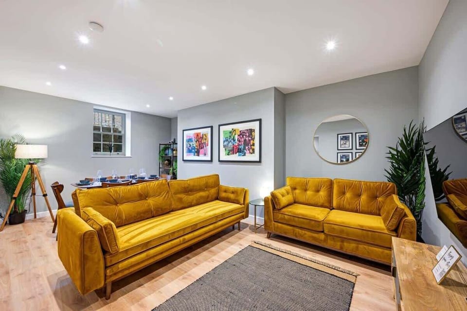 Catharine Quarters IV, Liverpool - Host & Stay