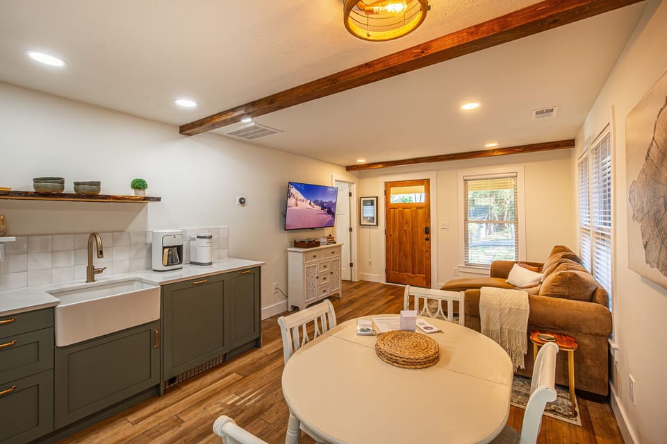 "I loved the open design of the kitchen. It made the whole area more spacious"