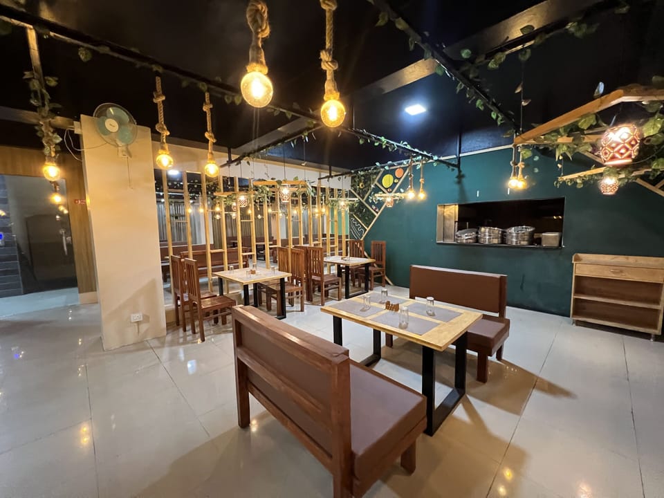 grand falcon Hotel in Bengaluru