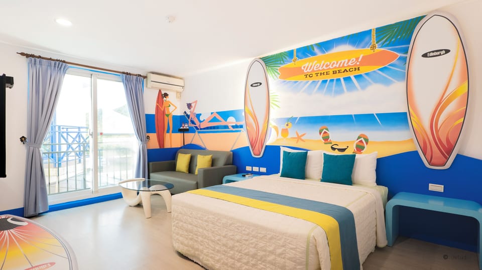 Deluxe Double Room | Individually furnished, blackout drapes, soundproofing, free WiFi